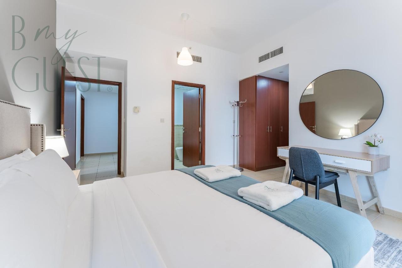 Sadaf 4 3br+maid's Apartment Dubai